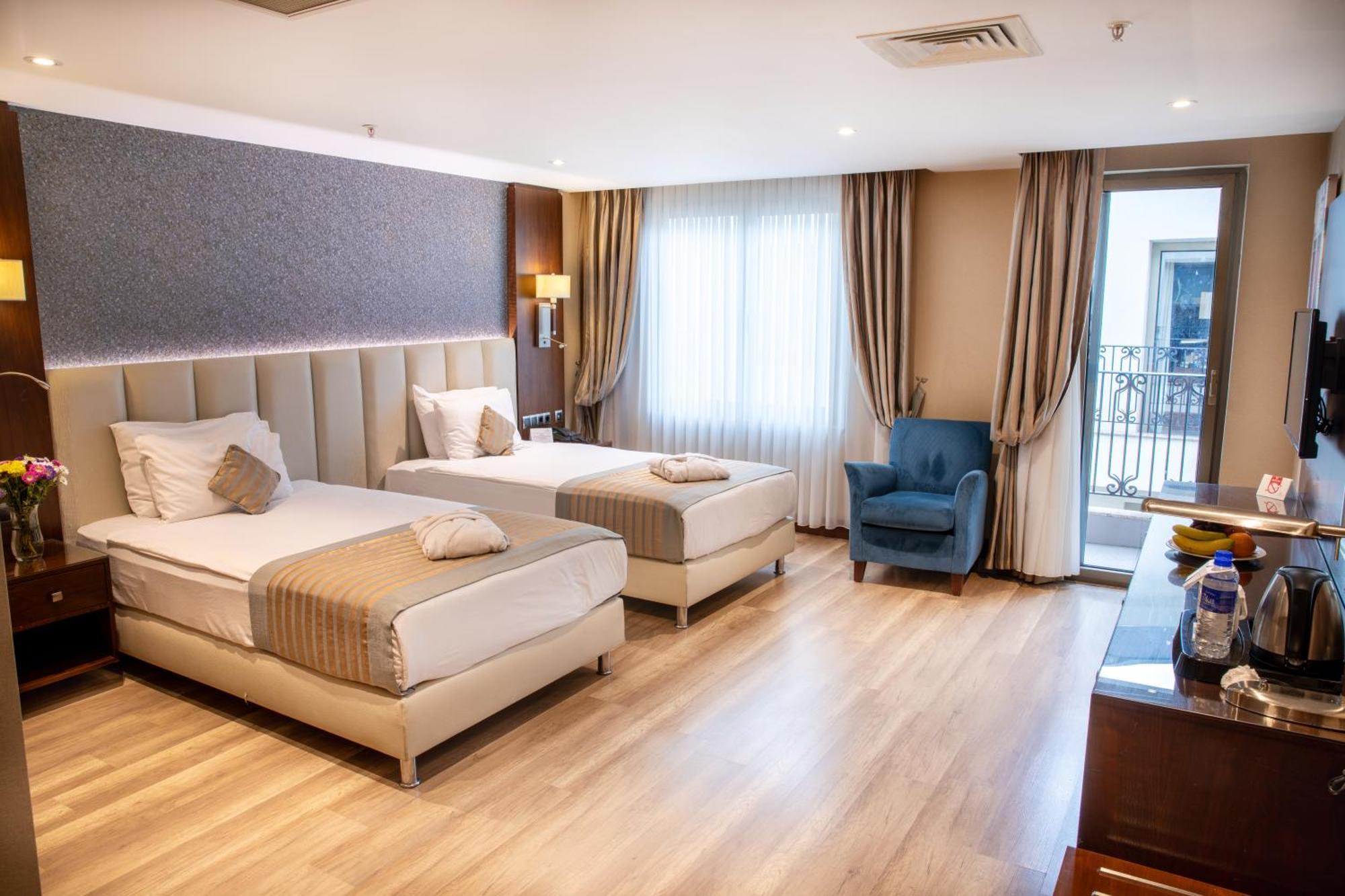 Grand Aras Hotel & Suites Истанбул Екстериор снимка
