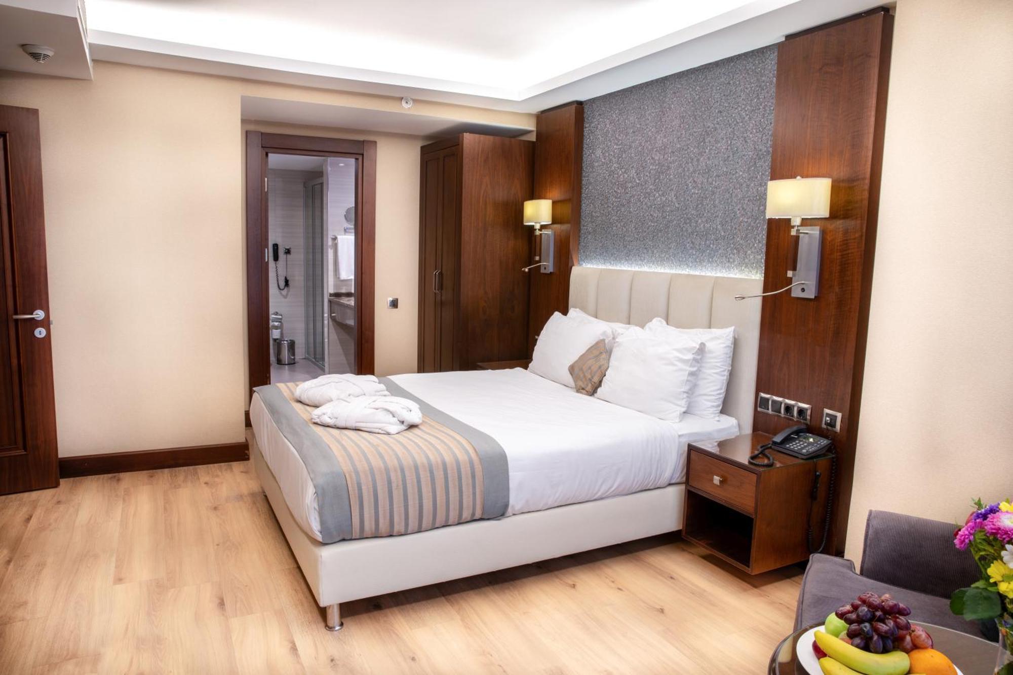 Grand Aras Hotel & Suites Истанбул Екстериор снимка